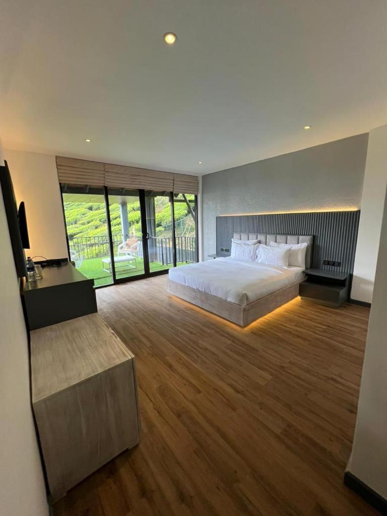 Highland Stonehouse Luxury Boutique Hotel Нувара-Елія Екстер'єр фото